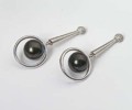 lustre earring