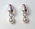 luster earring